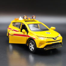 Load image into Gallery viewer, Explorafind 2016 Toyota RAV4 Hong Kong Airport (Airfield Patrol Vehicle) 1:64 Die Cast Car New
