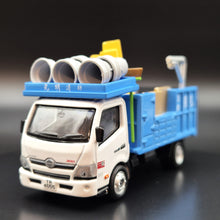 Load image into Gallery viewer, Explorafind 2022 Hino 300 Series Demolition Truck 1:64 Die Cast Truck New
