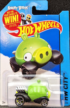 Load image into Gallery viewer, Hot Wheels 2014 Angry Birds - Minion Pig Green #81 HW City - Tooned 1 New Long Card
