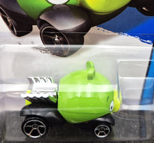 Load image into Gallery viewer, Hot Wheels 2014 Angry Birds - Minion Pig Green #81 HW City - Tooned 1 New Long Card
