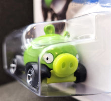 Load image into Gallery viewer, Hot Wheels 2014 Angry Birds - Minion Pig Green #81 HW City - Tooned 1 New Long Card
