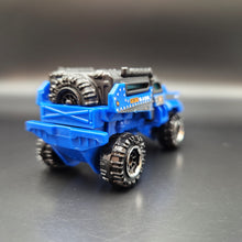 Load image into Gallery viewer, Matchbox 2014 Rumble Raider Blue #119 MBX Explorers
