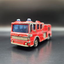 Load image into Gallery viewer, Matchbox 1969 Merryweather Fire Engine Red #35
