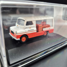 Load image into Gallery viewer, Oxford Diecast 1:76 Bedford CA Milkfloat 76CA001 Model
