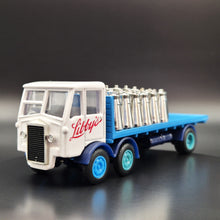 Load image into Gallery viewer, Matchbox 1939 Albion 10 Ton CX 27 Lorry White/Blue Models Of Yesteryear Y-42
