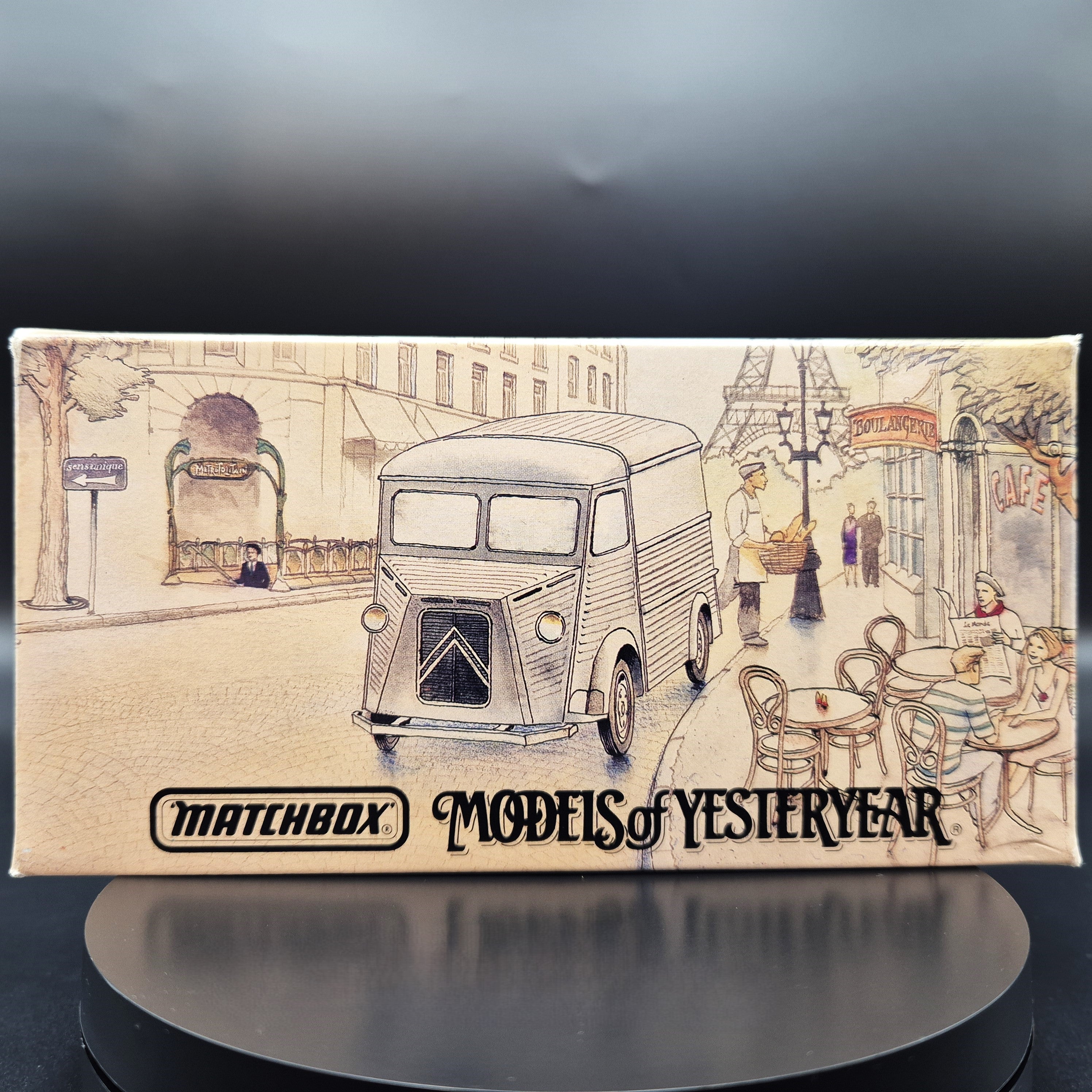 Matchbox YTF5 – Citroën Type H 1947 Van Taittinger – A Taste Of France, 1/43