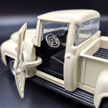 Load image into Gallery viewer, Explorafind 1956 Style Ford Pickup Beige 1:32 Die Cast Pickup Truck
