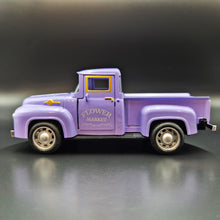 Load image into Gallery viewer, Explorafind 1956 Style Ford Pickup Light Purple 1:32 Die Cast Pickup Truck
