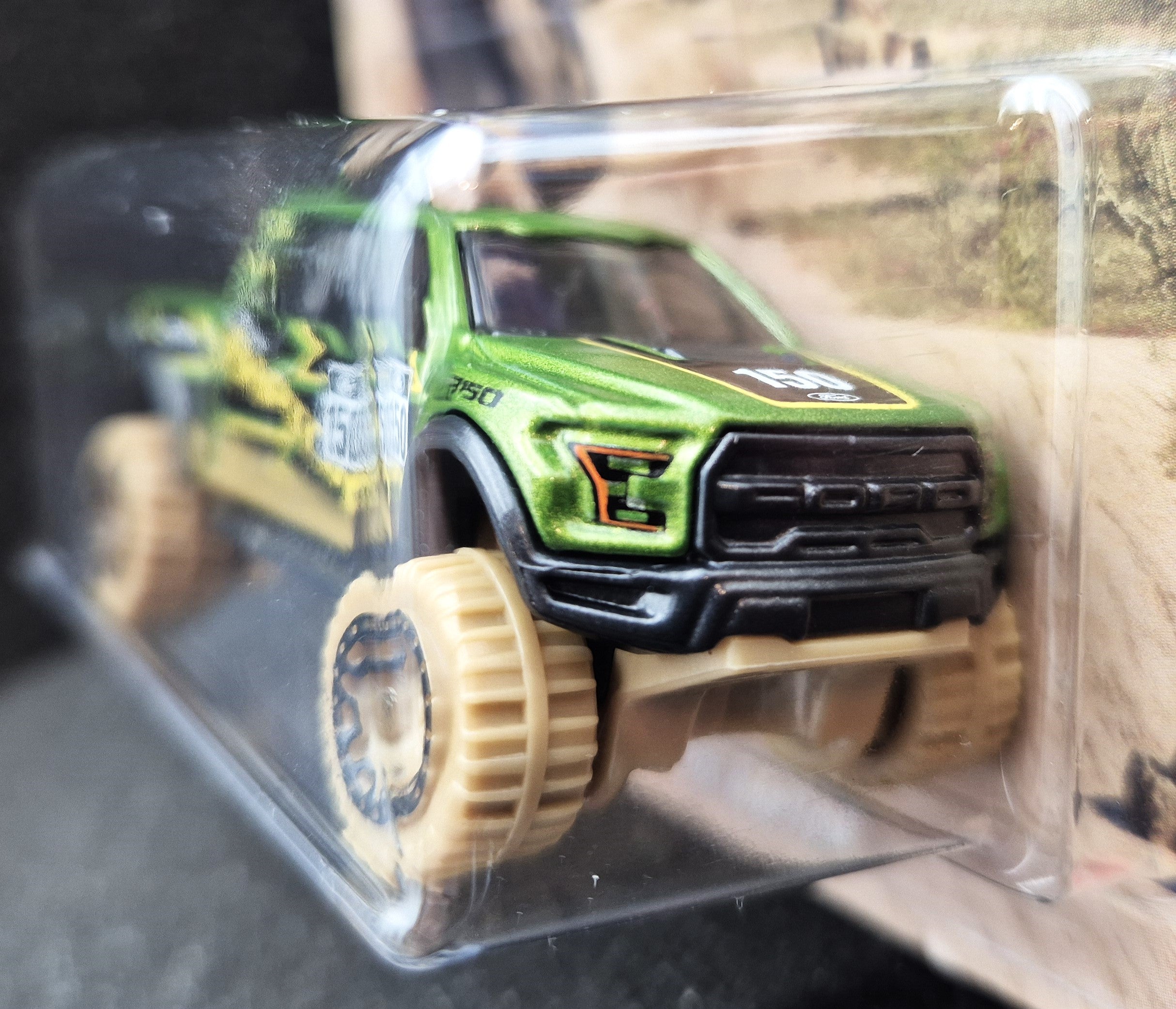 Ford Raptor Green Hot Wheels