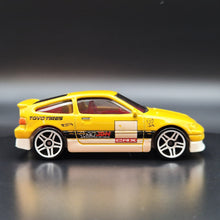 Load image into Gallery viewer, Hot Wheels 2022 &#39;88 Honda CR-X Yellow Japanese Car Culture Themed Multipack Exclusive
