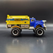 Load image into Gallery viewer, Matchbox 2015 Flame Smasher Blue &amp; Yellow #71 MBX Heroic Rescue
