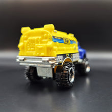 Load image into Gallery viewer, Matchbox 2015 Flame Smasher Blue &amp; Yellow #71 MBX Heroic Rescue
