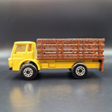 Load image into Gallery viewer, Matchbox 1976 Dodge Cattle Truck Yellow #71 Superfast
