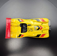 Load image into Gallery viewer, Hot Wheels 2010 Panoz LMP-1 Roadster 1 Yellow Road Course 5 Pack Exclusive
