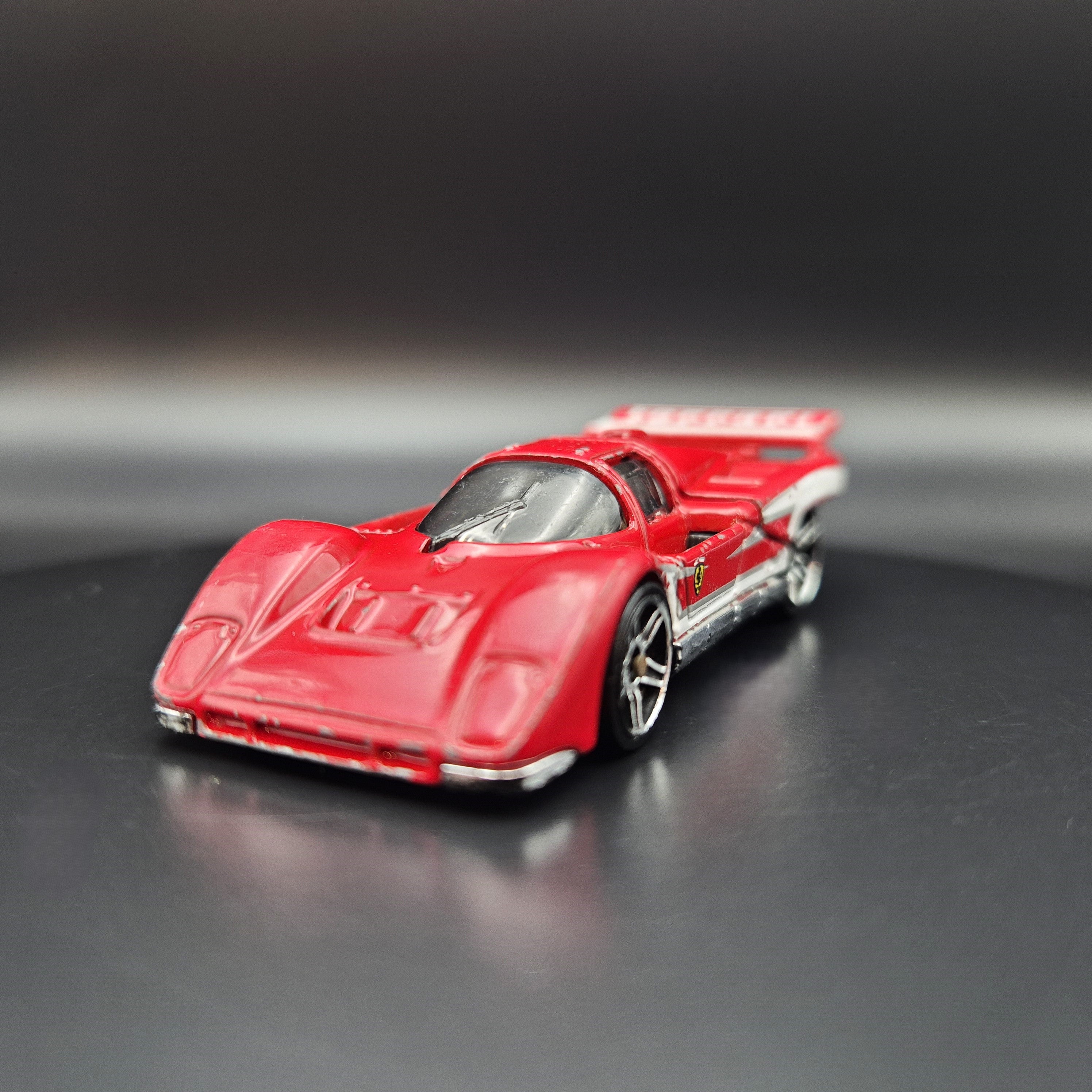 Hot Wheels 2009 Ferrari 512 M Red #95 HW Special Features 9/10
