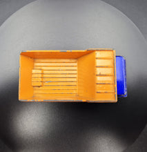 Load image into Gallery viewer, Matchbox 1976 Atlas Dump Truck Blue/Orange #23 Superfast
