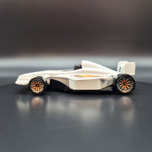 Load image into Gallery viewer, Hot Wheels 2011 GP-2009 White Team Hot Wheels 5 Pack Loose
