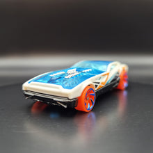 Load image into Gallery viewer, Hot Wheels 2020 Bye Focal II White Track Builder Unlimited 5-Pack Loose
