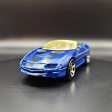 Load image into Gallery viewer, Hot Wheels 2011 &#39;95 Camaro Convertible Team Hot Wheels Commemorative Pack Loose
