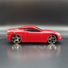 Load image into Gallery viewer, Maisto 2012 V7 Red Fresh Metal 1:64
