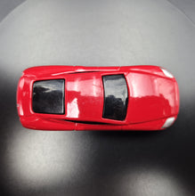 Load image into Gallery viewer, Maisto 2012 V7 Red Fresh Metal 1:64
