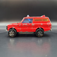 Load image into Gallery viewer, Majorette 1990 Range Rover Rescue Team Red #246
