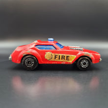 Load image into Gallery viewer, Matchbox 1976 Fire Chief Red #64 Matchbox 1-75
