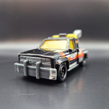 Load image into Gallery viewer, Matchbox 2008 GMC Wrecker Black #51 City Action 7/12
