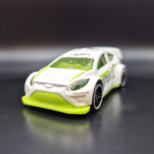 Load image into Gallery viewer, Hot Wheels 2018 &#39;12 Ford Fiesta White #263 Checkmate 9/9
