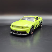 Load image into Gallery viewer, Hot Wheels 2017 &#39;12 Ford Mustang Boss 302 Laguna Seca Green Muscle Mania 5 Pack Exclusive
