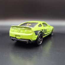 Load image into Gallery viewer, Hot Wheels 2017 &#39;12 Ford Mustang Boss 302 Laguna Seca Green Muscle Mania 5 Pack Exclusive
