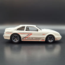 Load image into Gallery viewer, Hot Wheels 2022 &#39;92 Ford Mustang Matte White Ford Mustang 5 Pack Exclusive
