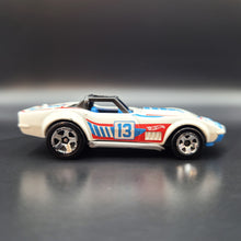 Load image into Gallery viewer, Hot Wheels 2016 &#39;69 Corvette Racer White #86 Nightburnerz 6/10
