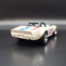 Load image into Gallery viewer, Hot Wheels 2016 &#39;69 Corvette Racer White #86 Nightburnerz 6/10
