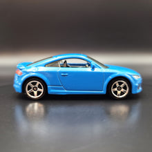 Load image into Gallery viewer, Matchbox 2021 2020 Audi TT RS Coupe Blue MBX Showroom #16/100
