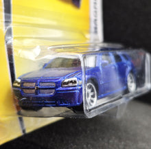 Load image into Gallery viewer, Matchbox 2007 Dodge Magnum R/T Dark Blue #8 MBX Metal 1-75 New
