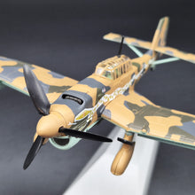 Load image into Gallery viewer, 1941 Junkers JU-87R-2 Stuka Luftwaffe Dive Bomber 1:72 Die Cast Plane
