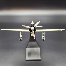 Load image into Gallery viewer, 1942 Japanese Air Force Mitsubishi A6M3 Zero Fighter 1:72 Die Cast Plane
