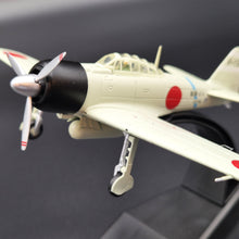 Load image into Gallery viewer, 1942 Japanese Air Force Mitsubishi A6M3 Zero Fighter 1:72 Die Cast Plane
