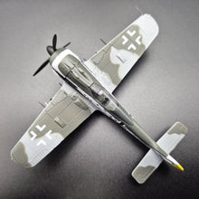 Load image into Gallery viewer, 1944 Luftwaffe Focke-Wulf FW 190 A-8 Fighter 1:72 Die Cast Plane
