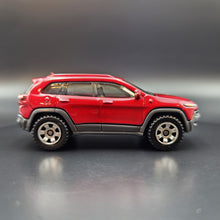 Load image into Gallery viewer, Matchbox 2022 2014 Jeep Cherokee Trailhawk Red MBX Mountain II 5 Pack Exclusive
