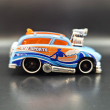 Load image into Gallery viewer, Hot Wheels 2018 Surf &#39;N Turf Light Blue #294 HW Sports 8/10
