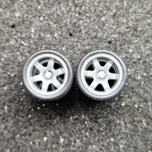 Load image into Gallery viewer, 1:64 6 Spoke Dark Grey Wheel Set with Grooved Rubber Tyres - Hot Wheels, Matchbox
