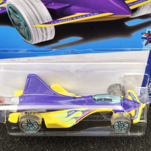 Load image into Gallery viewer, Hot Wheels 2023 Cloud Cutter Purple #162 Sky Show 5/5 New Long Card
