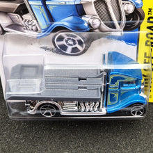 Load image into Gallery viewer, Hot Wheels 2014 Fast-Bed Hauler Blue #105 HW Off-Road: Stunt Circuit New Long Card
