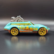 Load image into Gallery viewer, Hot Wheels 2019 Tour De Fast Turquoise HW City 5 Pack Exclusive
