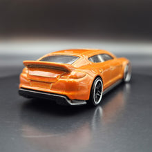 Load image into Gallery viewer, Hot Wheels 2016 Porsche Panamera Orange HW Exotics 5-Pack Exclusive
