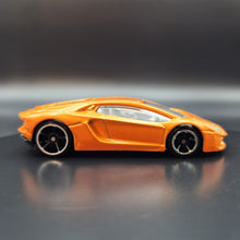 Load image into Gallery viewer, Hot Wheels 2016 Lamborghini Aventador LP 700-4 Orange HW Exotics 5-Pack Exclusive
