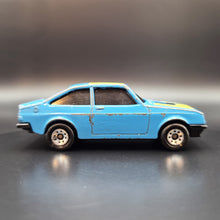 Load image into Gallery viewer, Matchbox 1988 Ford Escort RS2000 Light Blue BR25/26 Super GT
