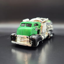 Load image into Gallery viewer, Hot Wheels 2009 Fast Gassin Green #14 2009 New Models 14/42
